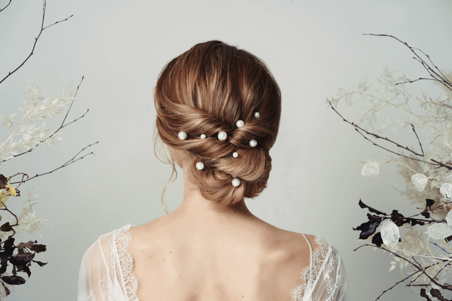 How to style a wedding updo with hairpins - 25 different looks