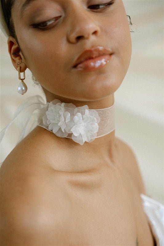Felicity Organza Bridal Neck Scarf With Flower Corsage