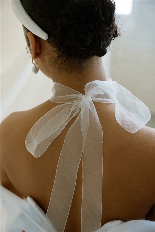 Felicity Organza Bridal Neck Scarf With Flower Corsage
