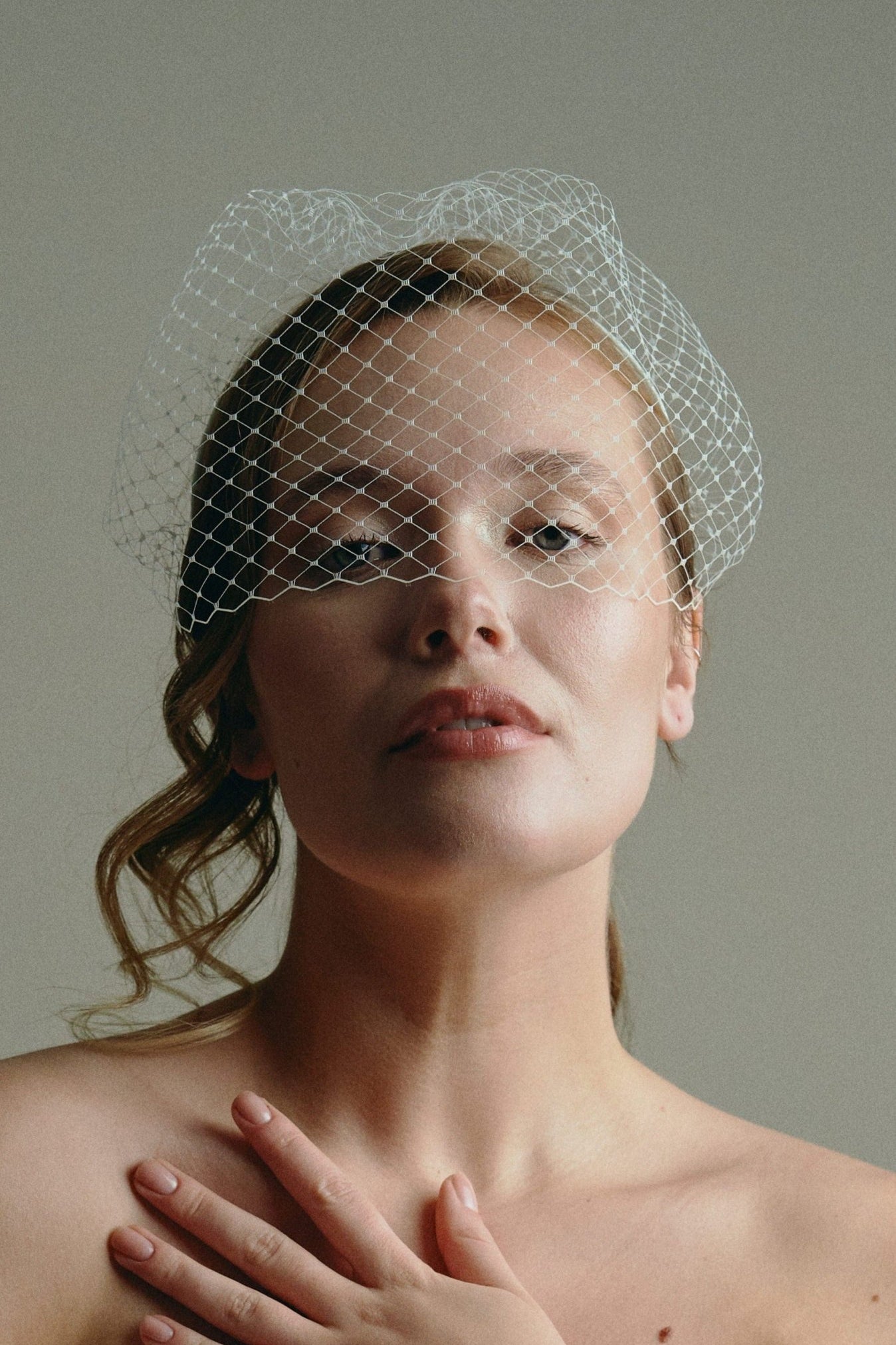 Wren ivory birdcage veil slim iheadband
