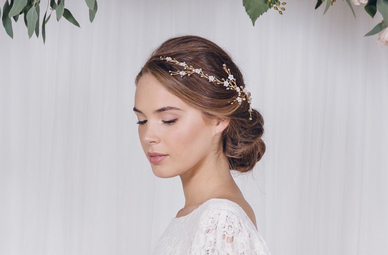 Delicate trailing mother of pearl flower hairvine - Evie - Debbie Carlisle