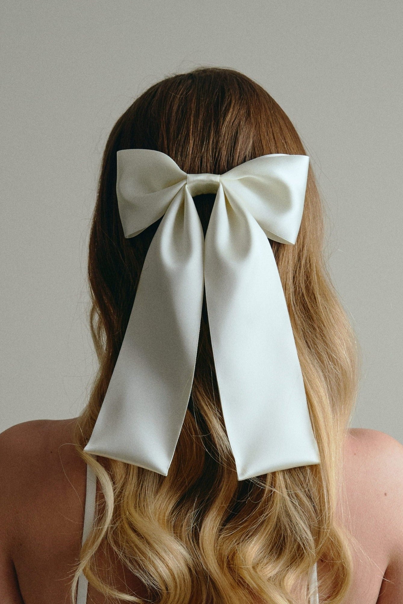 Valeria ivory satin hair bow clip