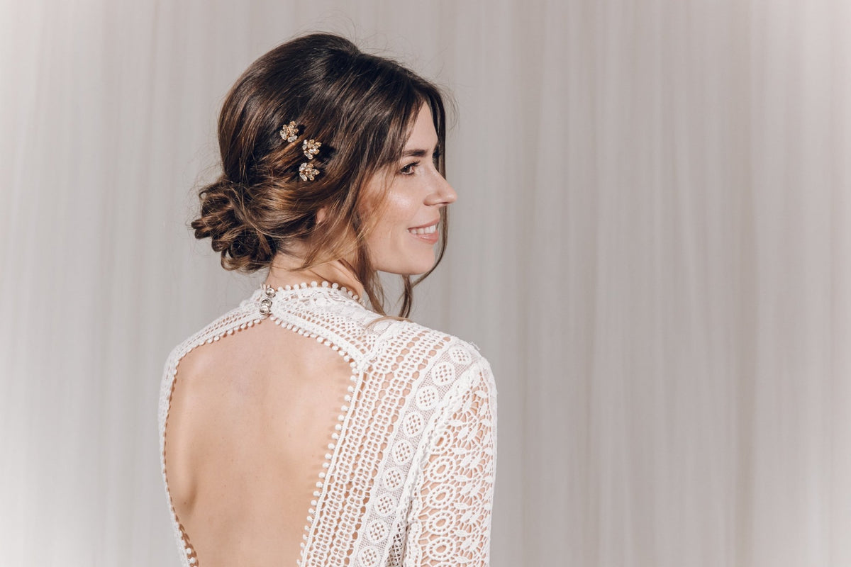 Small Wedding Hair Accessories To Suit Every Bridal Style Debbie Carlisle