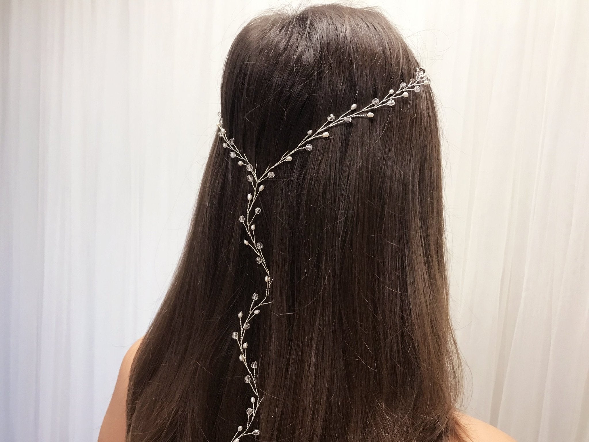 silver and pearl 'Y' hairvine Amy