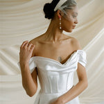 Dita Sheer Tulle Ivory Birdcage Veil With Face-Framing Crystals