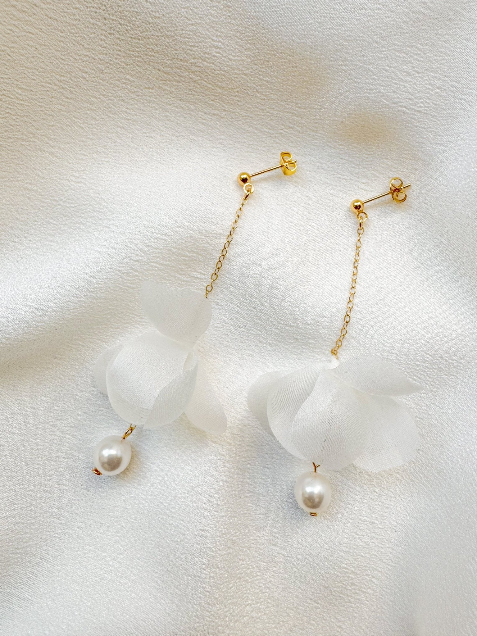 Pearl Silk Flower Drop Earrings