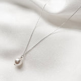 Vegan pearl necklace - silver with round pearl