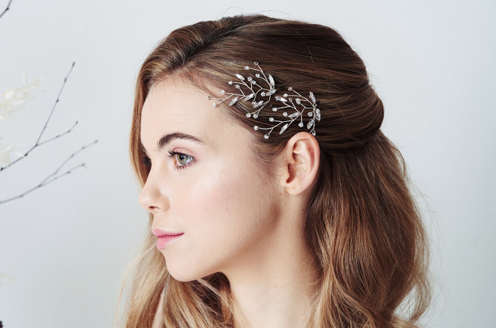 Pair of leafy updo hairpins in Silver Swarokski sphinx eye crystals - Sophia