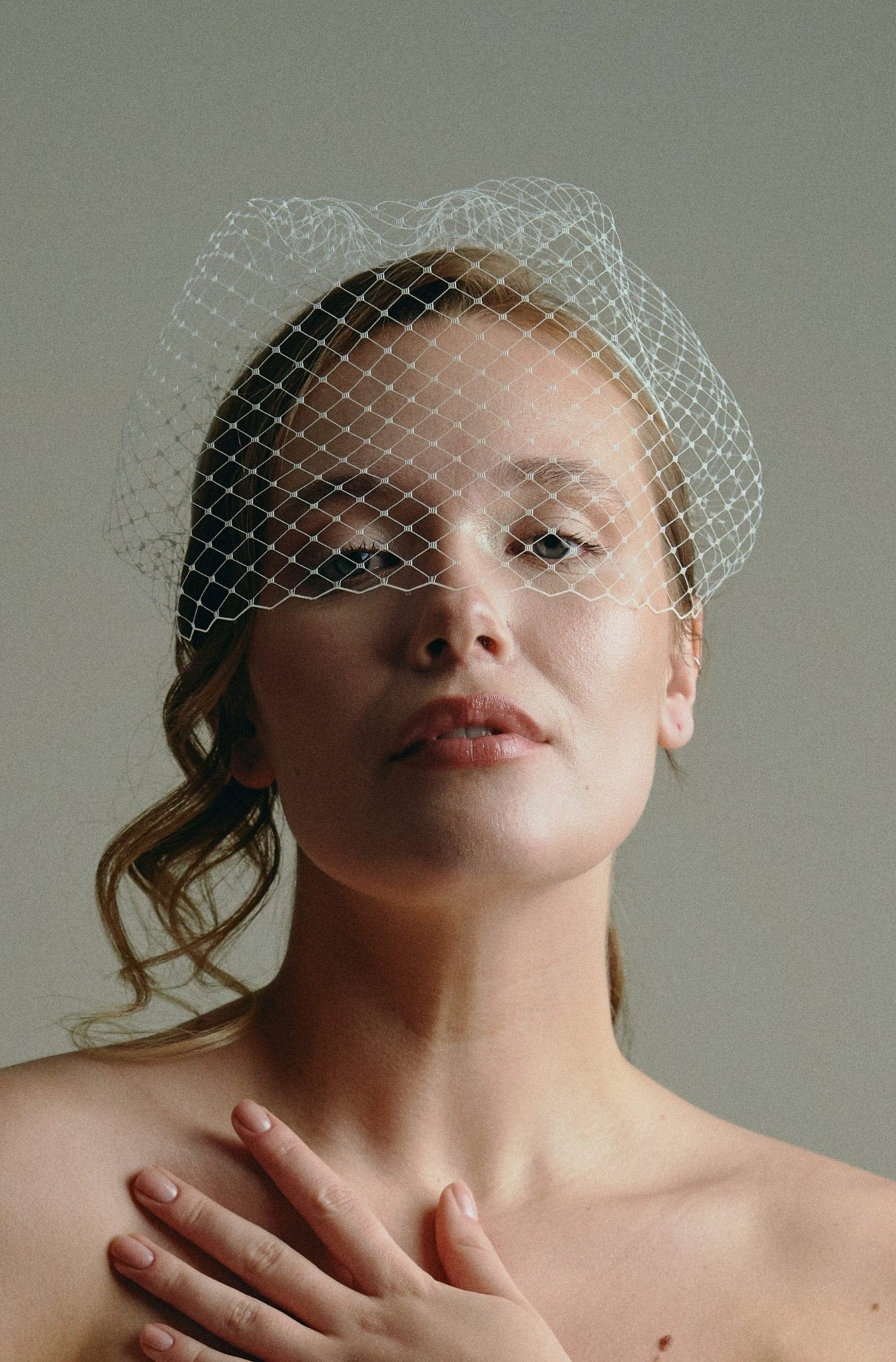 Wren ivory birdcage veil slim iheadband