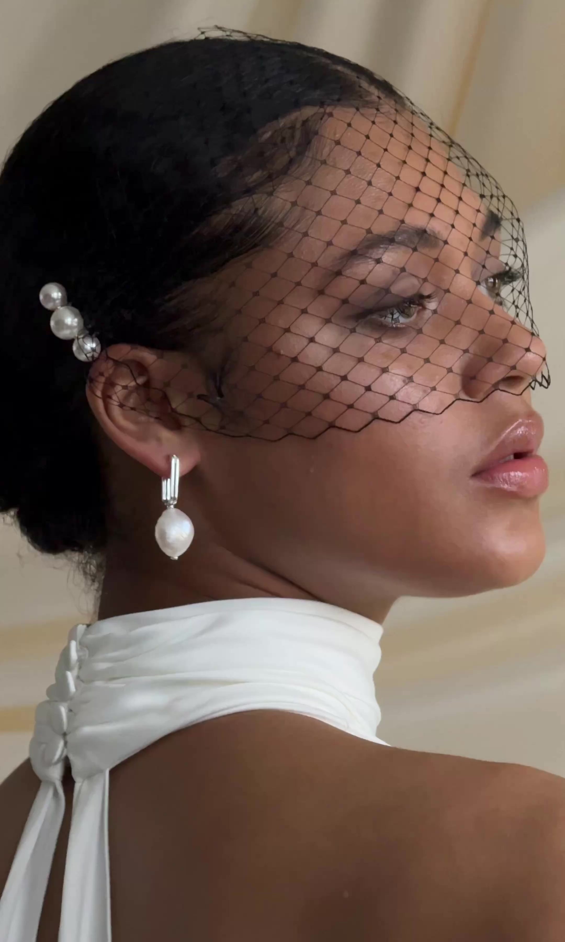 Birdie Black Birdcage Veil with Purdy small pearl comb