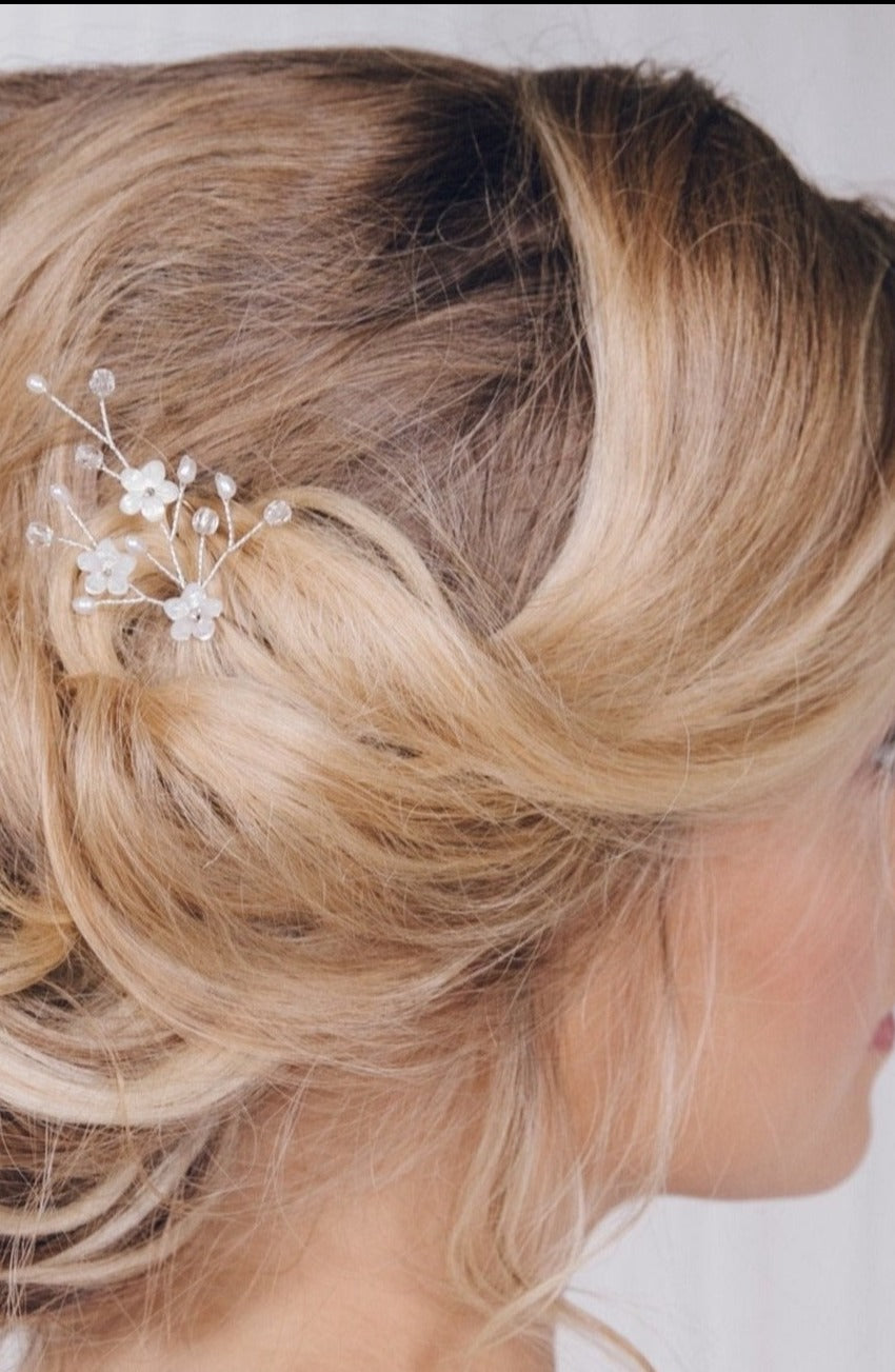 Flower wedding hairpins trio set in mother of pearl and crystal 