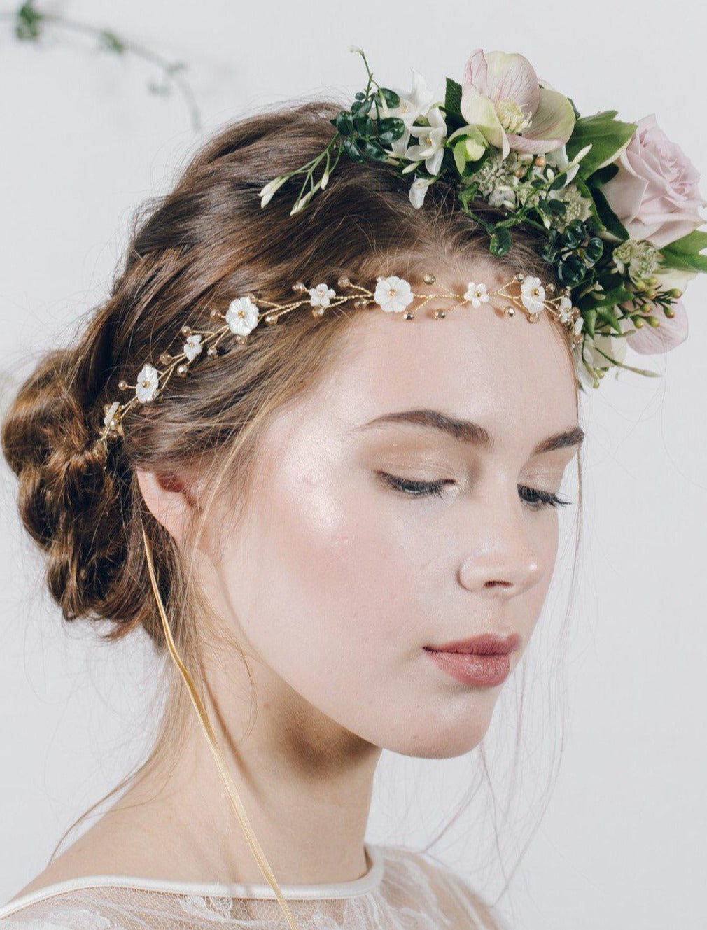 Floral ribbon tie wedding forehead headband with real flower crown