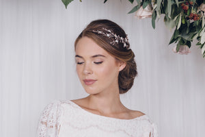 Small mother of pearl and crystal flower hairvine - Ivy