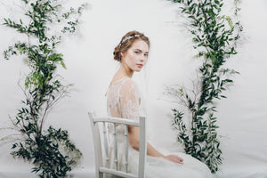 Small crystal and pearl flower bridal hair comb and pins