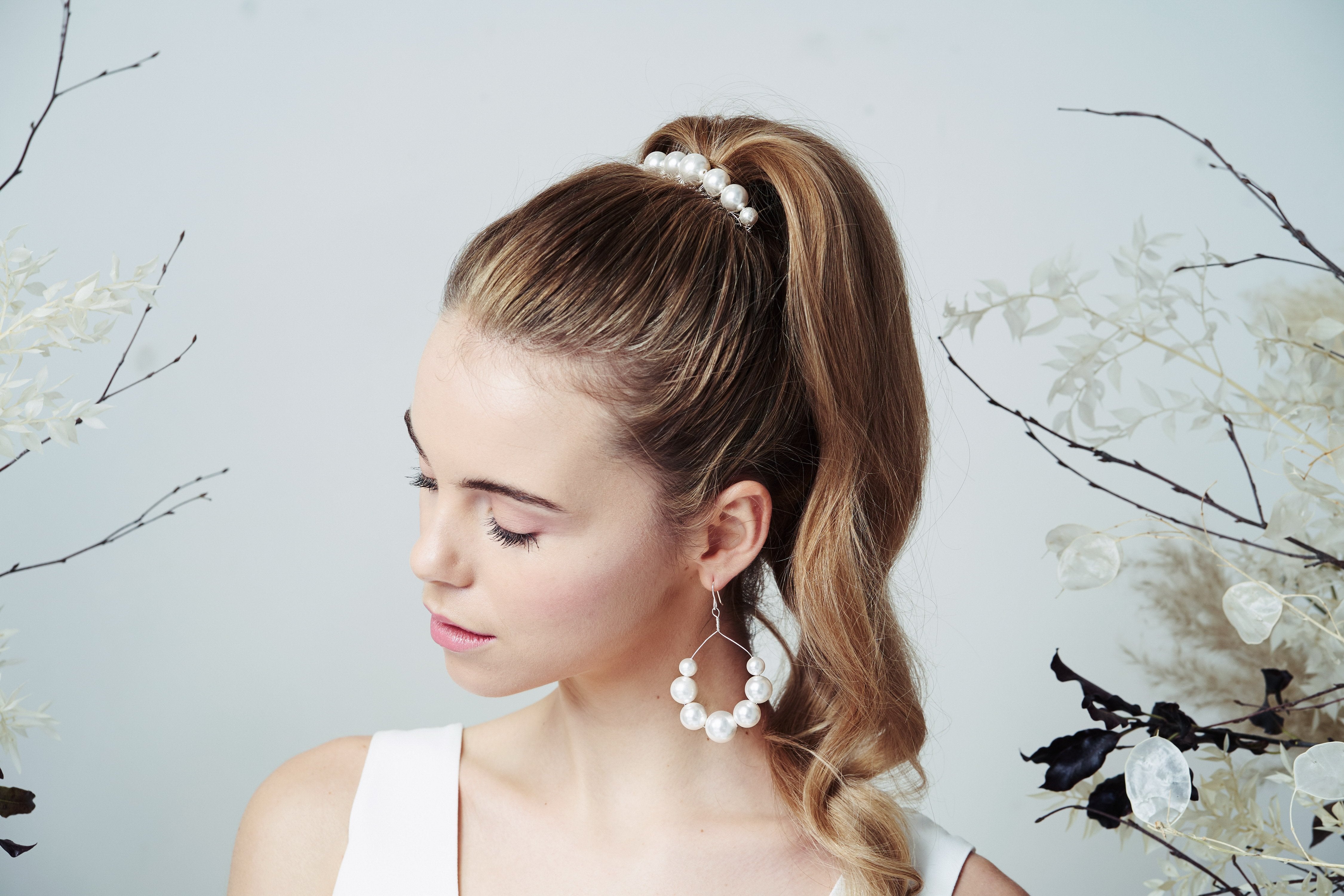 Swarovski Pearl hair comb and statement earrings set Mona by Debbie Carlisle