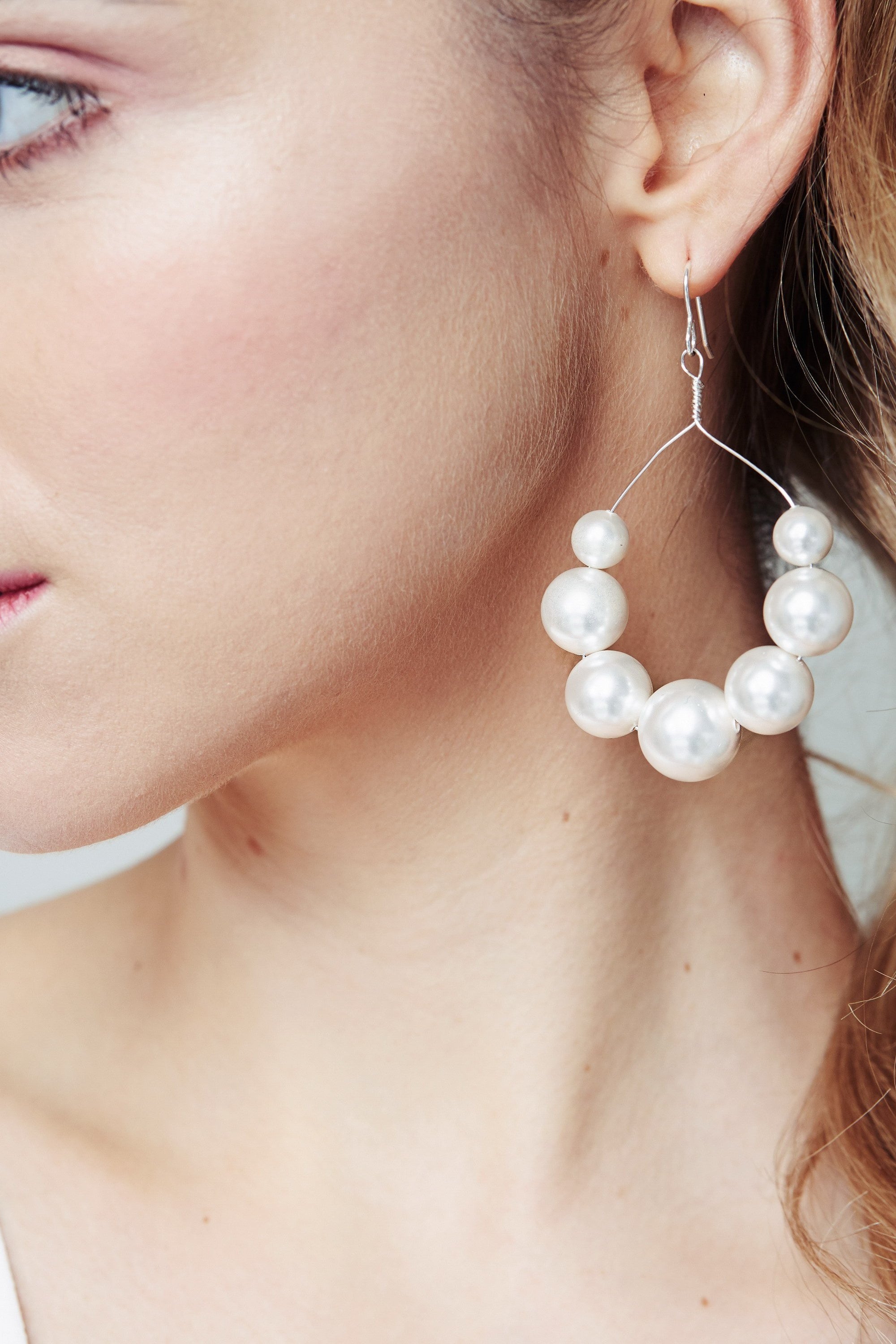 Mona Swarovski Pearl silver or gold plated hoop earrings by debbiecarlisle.com