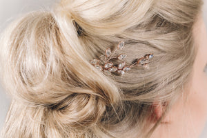 Single Swarovski crystal large wedding hairpin in rose gold - Nova