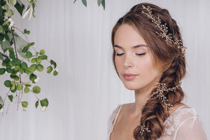 Simple botanical inspired crystal or pearl hair vine - Rosie