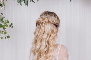 Simple botanical inspired crystal or pearl hair vine - Rosie