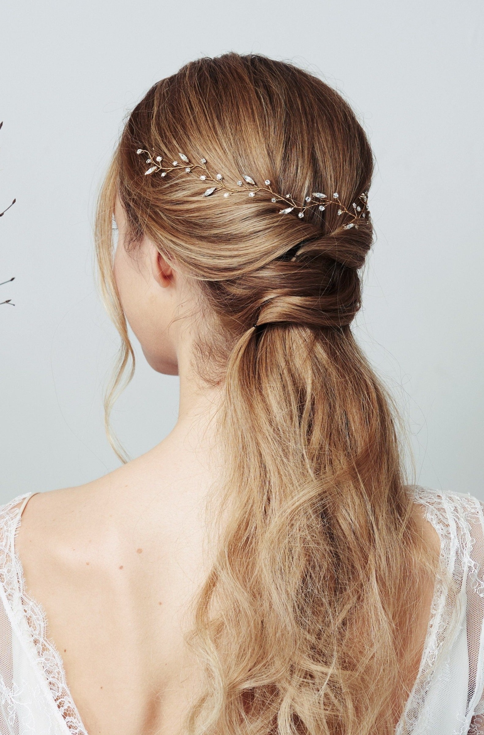 Silver wavy bohemian Swarovski crystal hairvine worn with loose curls